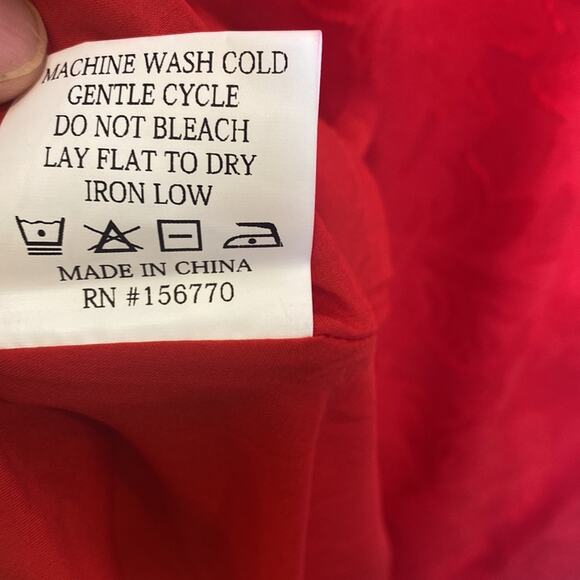 Roolee Women’s Red Midi Dress Floral Detail NWT Sz M Polyester Shift Style - Picture 9 of 13